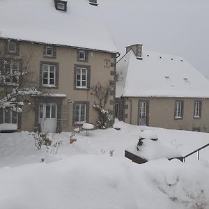 Hotel Datcha Anastasia à Besse-et-Saint-Anastaise Exterior photo