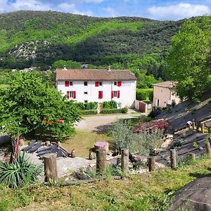 Bed and breakfast Le Clos d'Audio à Riols Exterior photo