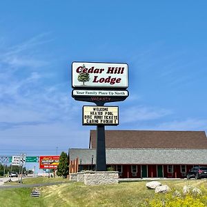 Cedar Hill Lodge Saint-Ignace Exterior photo