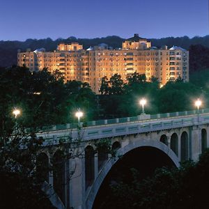 Omni Shoreham Hotel Washington Exterior photo