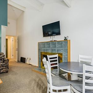 Cedarbrook Deluxe Two Bedroom Suite With Outdoor Heated Pool 20910 Killington Exterior photo