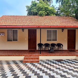 Villa Sunny Smiles à Mangalore Exterior photo