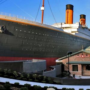 Huny Bear Lodge Pigeon Forge Exterior photo