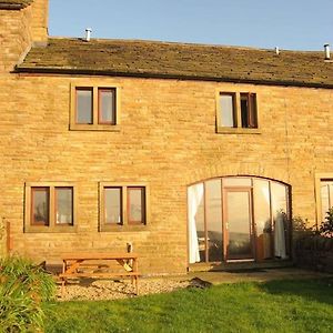 Villa Midsummer Barn à Darwen Exterior photo