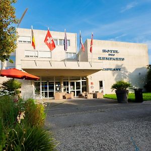 Hôtel&Restaurant des Remparts Rochefort-sur-Mer Exterior photo