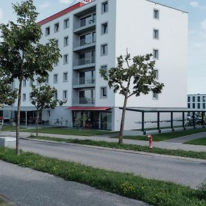 Hotel ibis Bulle - La Gruyère Exterior photo