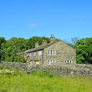 Villa Higher Kirkstall Wood Farm à Keighley Exterior photo