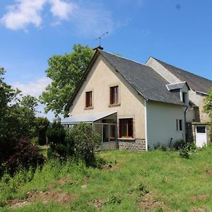 Villa Maison Renovee Au Coeur Du Cantal, Animaux Acceptes - Fr-1-742-469 à Chanterelle Exterior photo