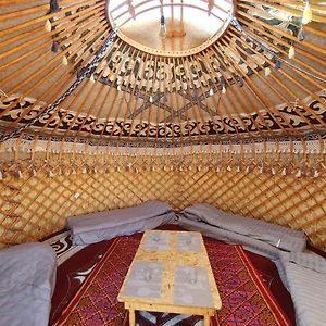 Bed and Breakfast Agat Yurt Camp à Kaji-Say Exterior photo