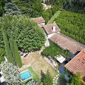 Bed and Breakfast Mas Carita à Cabannes Exterior photo