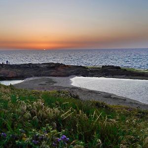 Appartement Beachfront Sea View Dream Escape à Nahariya Exterior photo