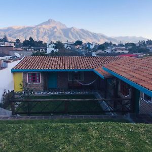 Casa Victoria, Habitaciones Y Zona De Camping Otavalo Exterior photo