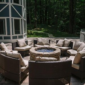 Villa The Athena Hideaway - Hottub, Firepit, Lake & Racetrack à Saratoga Springs Exterior photo