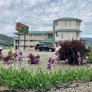 Motel 99 Grand Forks Exterior photo