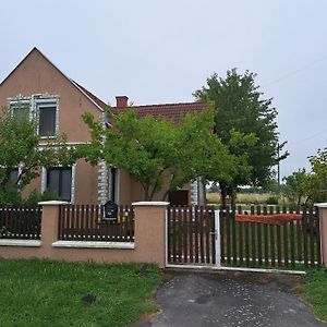 Appartement Berek Vendégház Fonyód Exterior photo