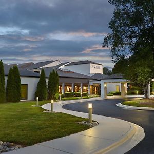 Hotel Courtyard Charlotte Arrowood Exterior photo