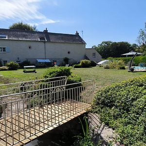 Villa Le Gite Des Choiseaux, Piscine Et Parc Au Coeur De La Nature à Suèvres Exterior photo