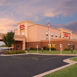 Hampton Inn & Suites Moline-Quad City Int'l Aprt Exterior photo