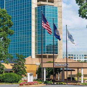 Hotel Hilton Alexandria Mark Center Exterior photo