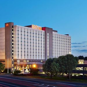 Hotel Hilton Newark Airport à Elizabeth Exterior photo