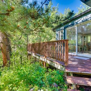 Stunning Golden Home With Deck About 35 Mi To Denver! Exterior photo