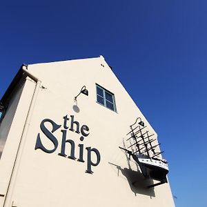 The Ship Hotel Brancaster Exterior photo