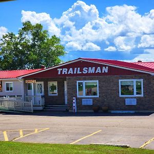 Trailsman Lodge&Restaurant Baddeck Inlet Exterior photo