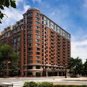 Hotel Courtyard By Marriott Washington Capitol Hill/Navy Yard Exterior photo