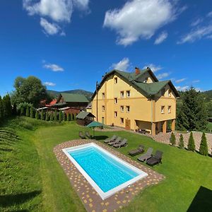 Hotel Гірська Палітра à Slavsko Exterior photo