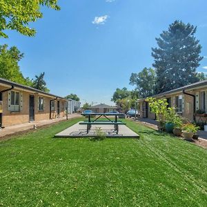 Appartement 7Min Light Rail Walk - Royal Blue Lakewood Retreat Exterior photo