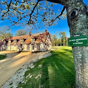 Aparthotel Domaine De Charnay - Charme Et Confort Dans Un Environnement D'Exception à Vierzon Exterior photo