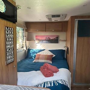 Heated Caravan With All The Trimmings Ville de Ville de Melbourne Exterior photo