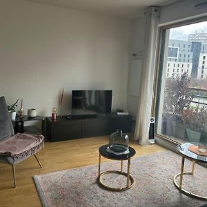 Appartement Le Chic - A 15 Min Du Coeur De Paris à Bois-Colombes Exterior photo