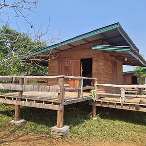 Villa Shared Happy Farm à Ban Nongboua Exterior photo