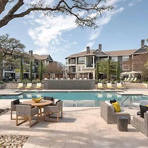 Luxurious 2Br+Resort Style Pool_5 Min To Domain Austin Exterior photo