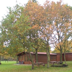 Villa Cabin In The Countryside à Sible Hedingham Exterior photo