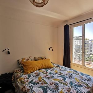 Cozy 2 Bedroom Apartment In Puteaux Paris La Defense Exterior photo