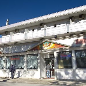 Hotel La Fenice Lignano Sabbiadoro Exterior photo