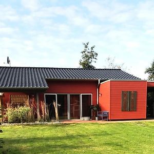 Villa Ferienhaus Am Kleinen See Mit Steg, Garten Und Terrasse à Twist Exterior photo