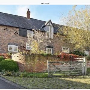 Appartement The Coach House Annex à Tilston Exterior photo