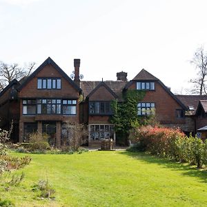 Villa Large Country House In Ashdown Forest à Tyes Cross Exterior photo