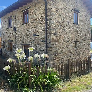 Villa Casita Feliz Entre Montanas Y Cerca Del Mar à Trabada Exterior photo