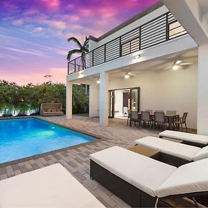 Villa Granada Modern Luxury In Massive Mansion With Heated Pool à Miami Exterior photo