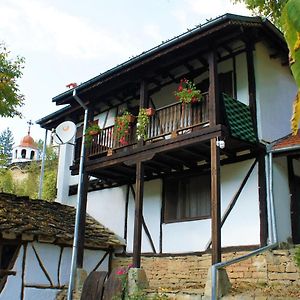 Maison d'hôtes Hadjigabarevata Kashta à Dŭlbok Dol Exterior photo