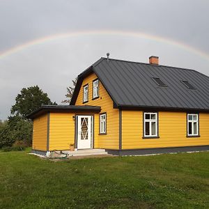 Villa Privacy Within City Limits à Tartu Exterior photo