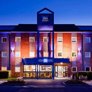 Hotel ibis budget Marne la Vallée Chelles à Chelles  Exterior photo