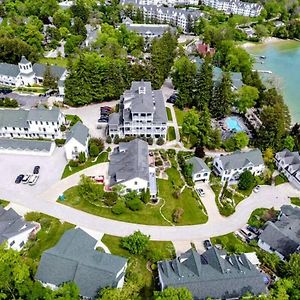 Lakeside Suites Elkhart Lake Exterior photo