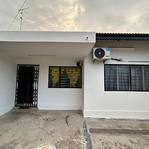 Rumadino Homestay Malacca Exterior photo