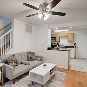 Appartement Cozy Lux 3Bd House Heart Of Fishtown Sleeps 8 à Philadelphie Exterior photo