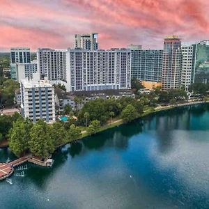 Appartement Cozy Retreat Getaway Family-Sized By Lake Eola à Orlando Exterior photo